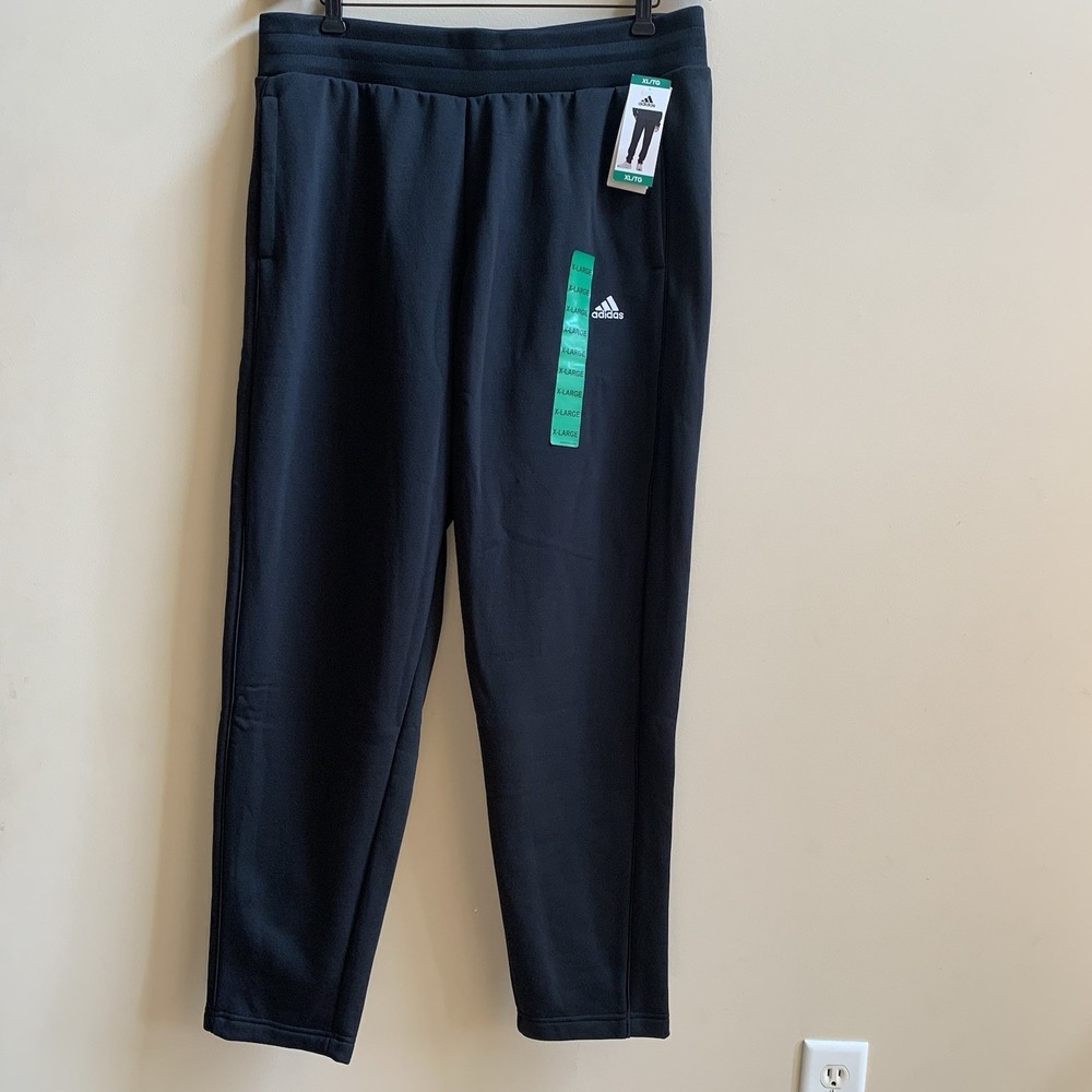 Adidas unisex Relaxed Fit Tapered Legs Fleece Pant,‎ Black, Size- XL NWT